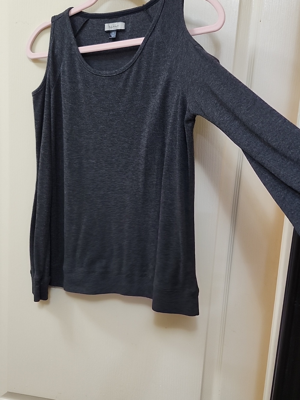 NICOLE MILLER NEW YORK COLD-SHOULDER SWEATER